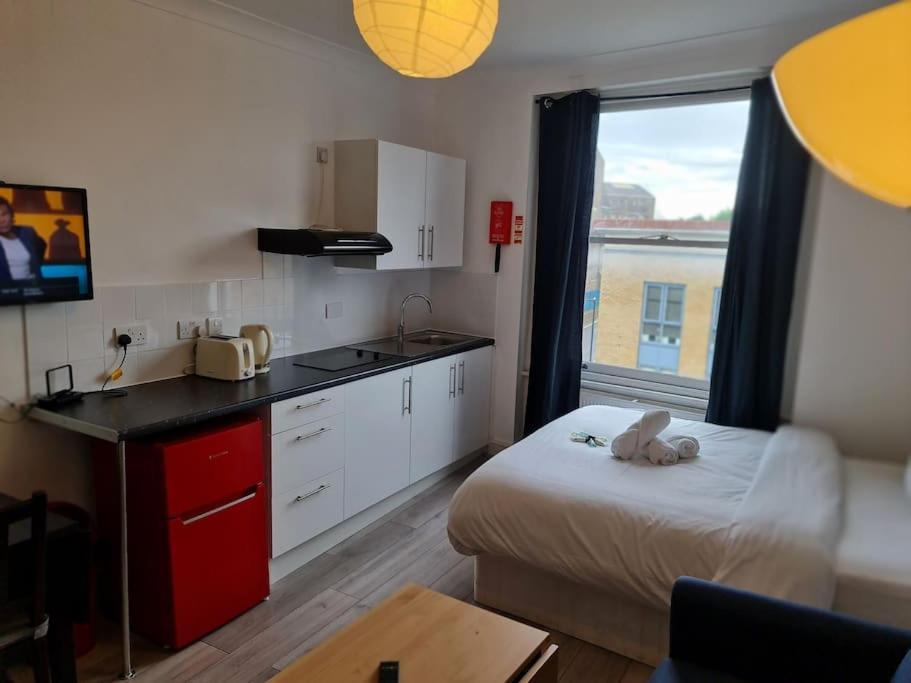 Chic & Modern Studio In Caledonian Rd Londres Exterior foto