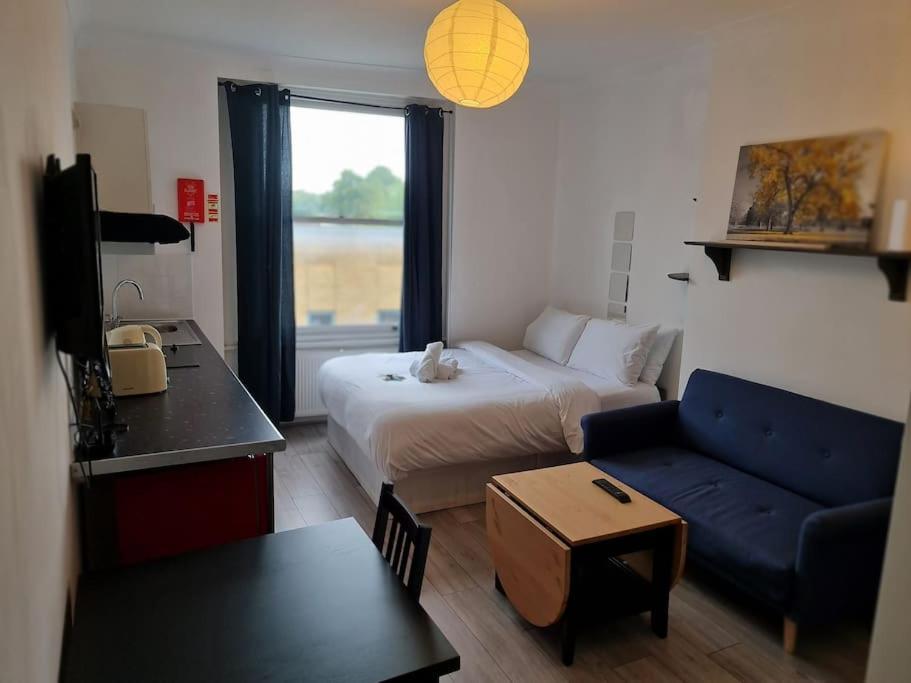 Chic & Modern Studio In Caledonian Rd Londres Exterior foto